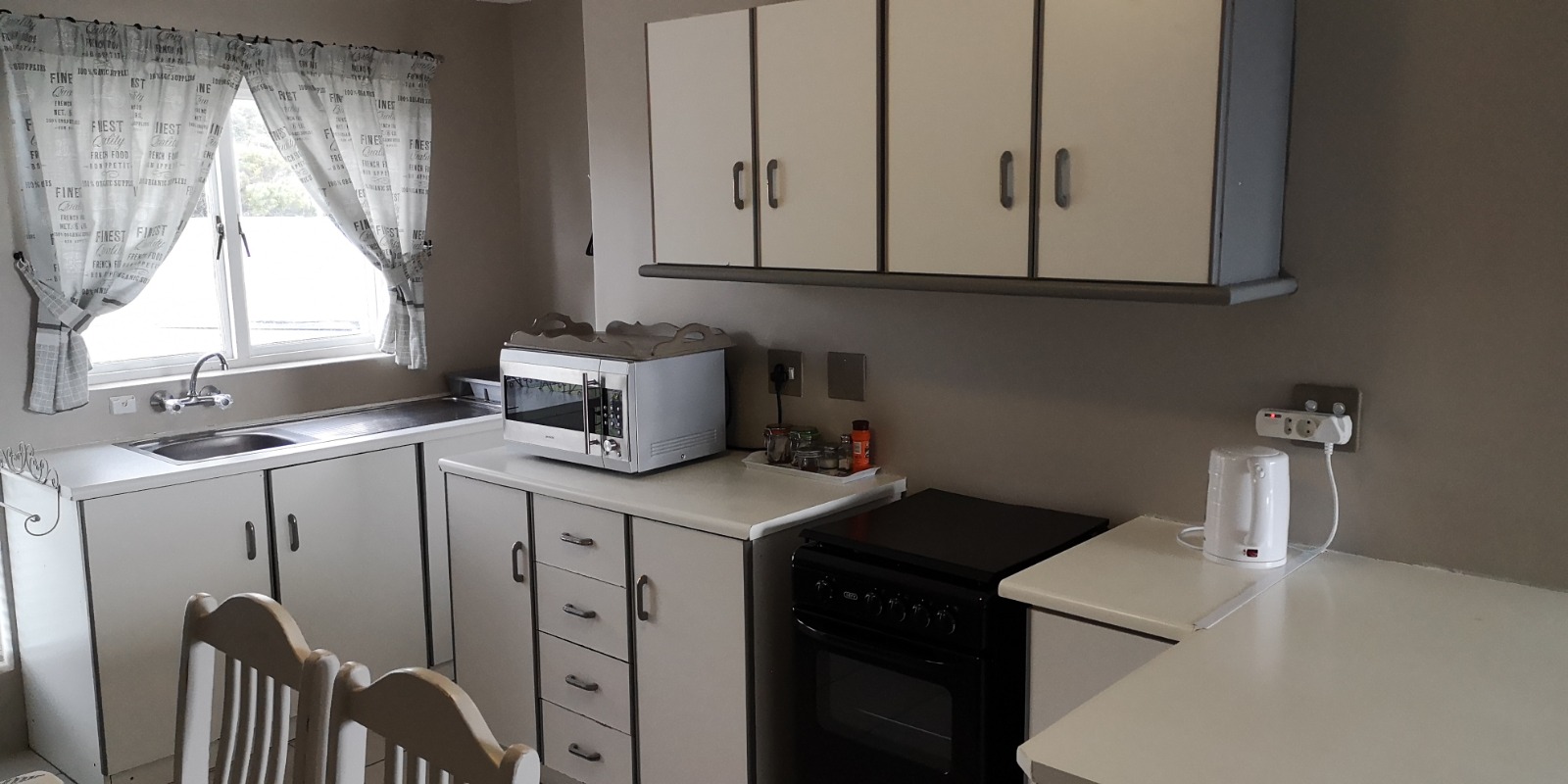 16b, 17 Human Street, Onrus, Hermanus