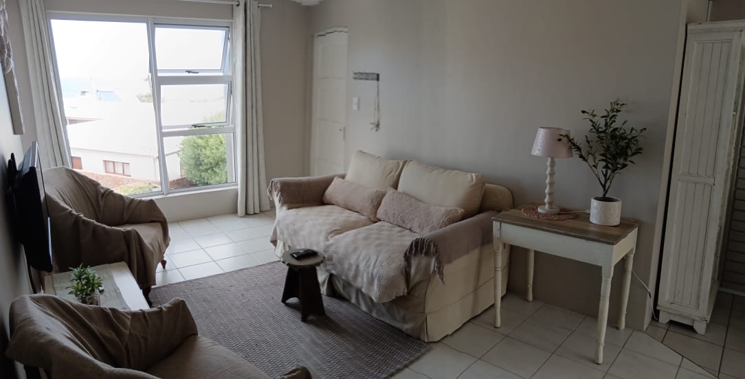 16b, 17 Human Street, Onrus, Hermanus