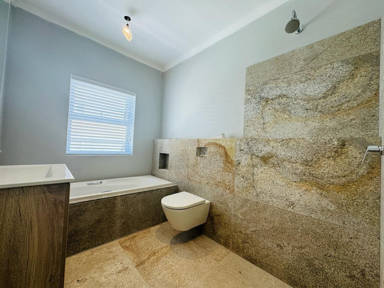 11B Fulmar Street, Onrus, Hermanus, 7200