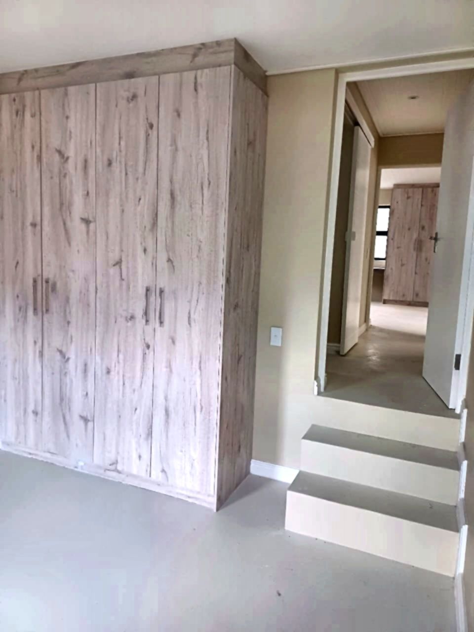 10 Mia Street, The Avenues, Sandbaai